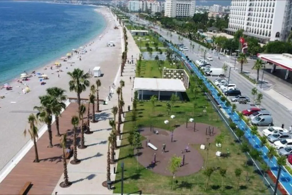 Erasta Avm 2Dk Konyaalti Plaji 3Km Genis Daire'16' Antalya Daire